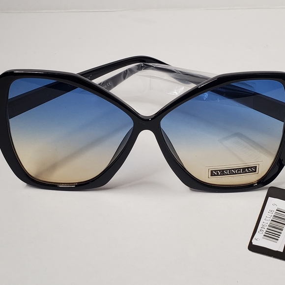 NY Sunglasses - Picture 4 of 10
